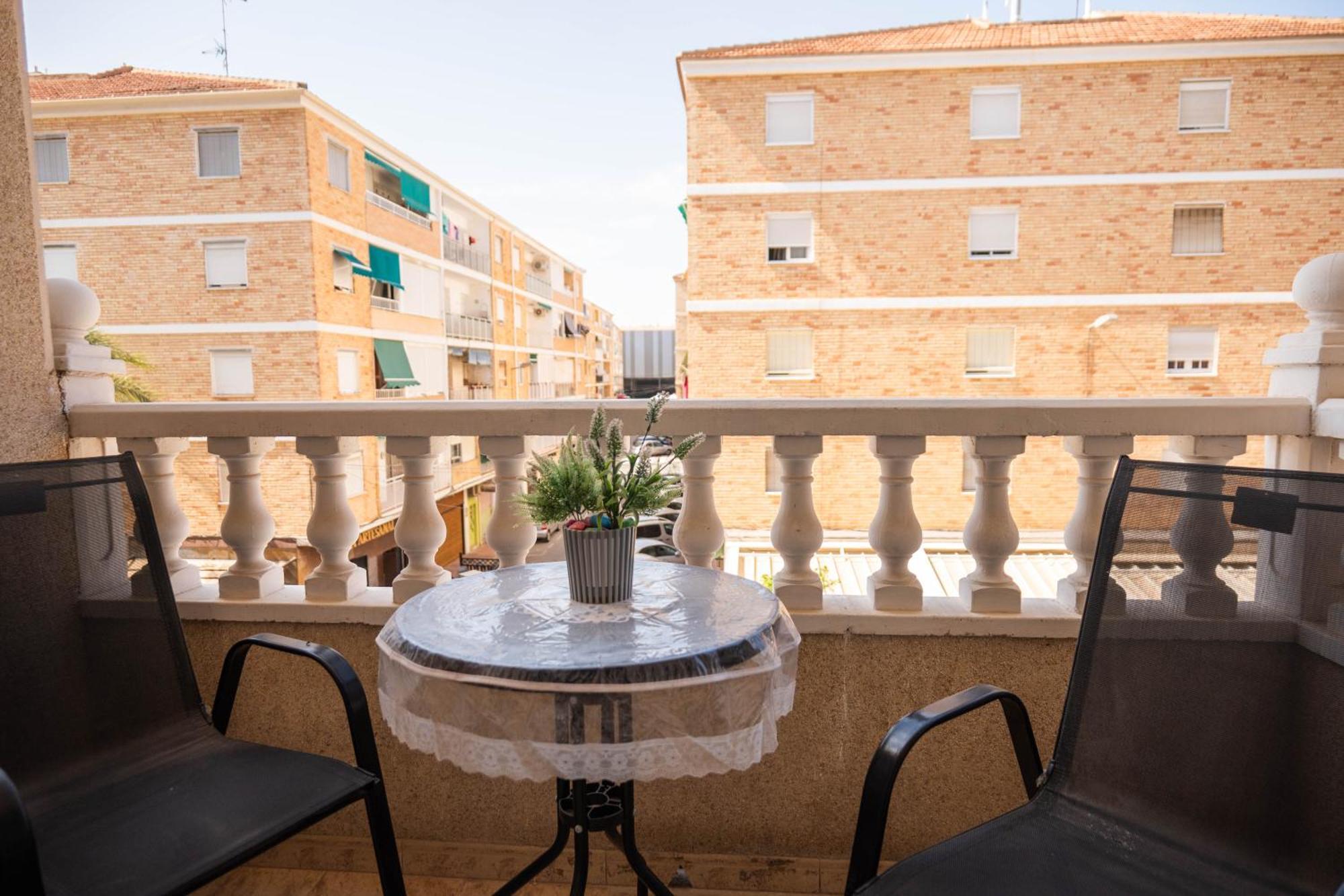 Apartamento Vacaciones Sol Y Playa Torrevieja Exterior foto